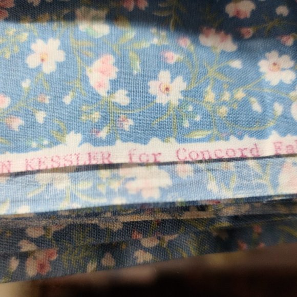 Joan Kessler Concord Floral Mixed Blue,Pink,White Cotton Fabric 2 1/2 yards VTG - Picture 3 of 7